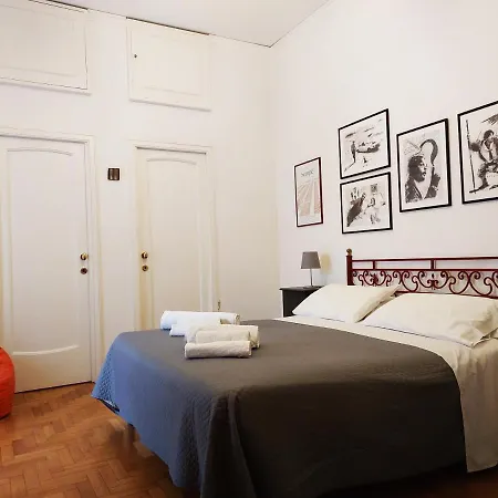 Bella Art Gallery