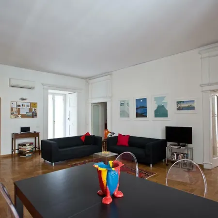 Bella Apartment